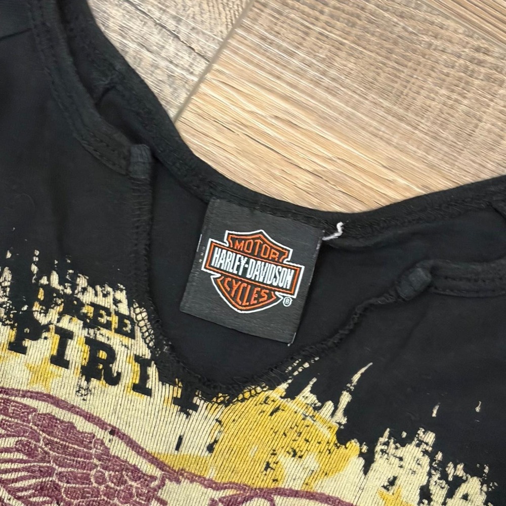 Harley Davidson black baby tee with yellow and maroon graphic - Picture 3 of 7
